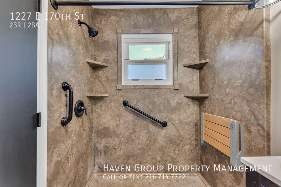 1227 E 170th St, Cleveland, OH 44110 - Spacious 2-bed 2-bath single-family home! property image