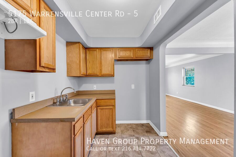 5175 Warrensville Center Rd | Unit 5, Maple Heights, OH 44137- Spacious 2-bed 1-bath apartment! property image
