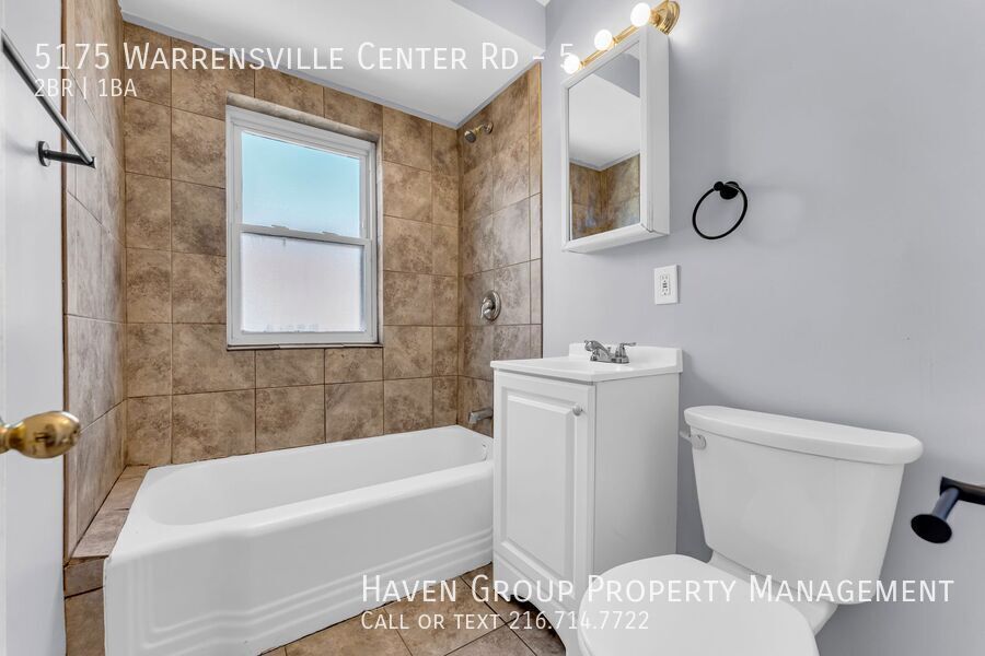 5175 Warrensville Center Rd | Unit 5, Maple Heights, OH 44137- Spacious 2-bed 1-bath apartment! property image