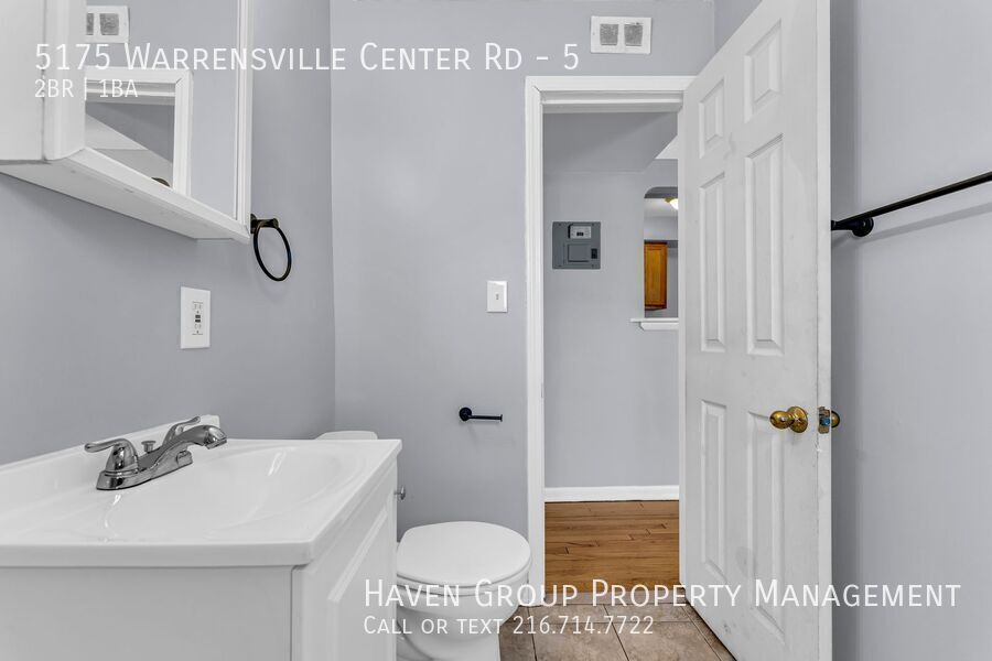 5175 Warrensville Center Rd | Unit 5, Maple Heights, OH 44137- Spacious 2-bed 1-bath apartment! property image