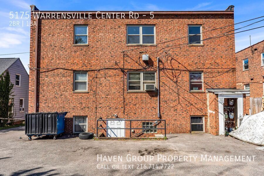 5175 Warrensville Center Rd | Unit 5, Maple Heights, OH 44137- Spacious 2-bed 1-bath apartment! property image