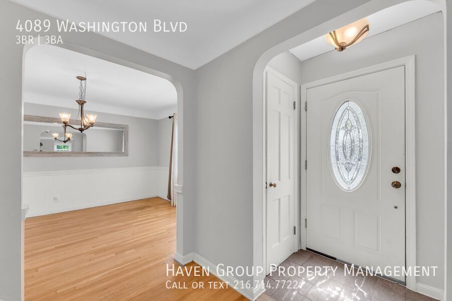 4089 Washington Blvd, University Hts, OH 44118- Spacious 3-bed 2.5-bath single-family home! property image