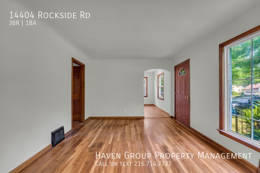 14404 Rockside Rd, Maple Heights, OH 44137- Spacious 3-bed 1-bath single-family home! property image