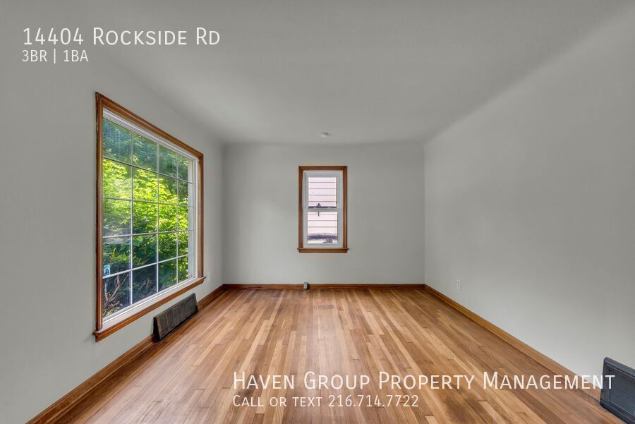 14404 Rockside Rd, Maple Heights, OH 44137- Spacious 3-bed 1-bath single-family home! property image
