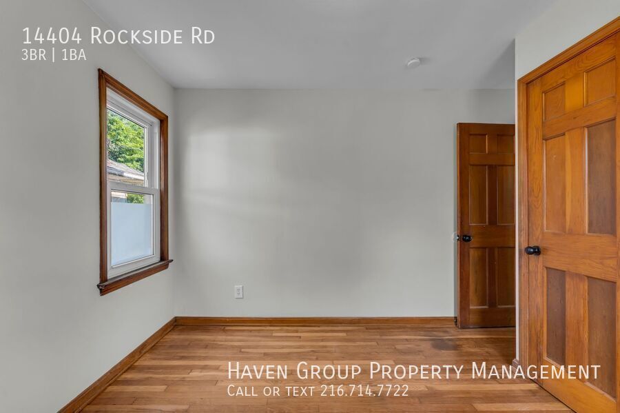 14404 Rockside Rd, Maple Heights, OH 44137- Spacious 3-bed 1-bath single-family home! property image