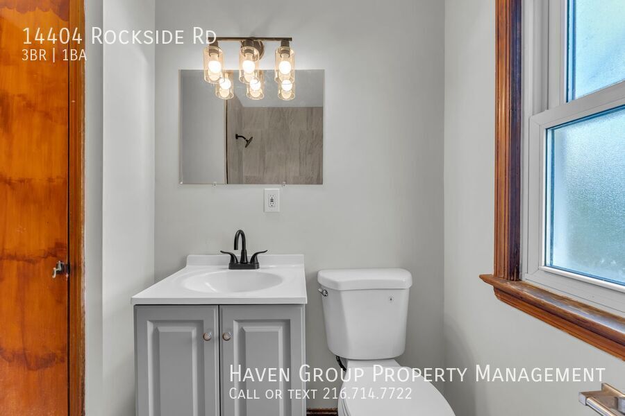 14404 Rockside Rd, Maple Heights, OH 44137- Spacious 3-bed 1-bath single-family home! property image