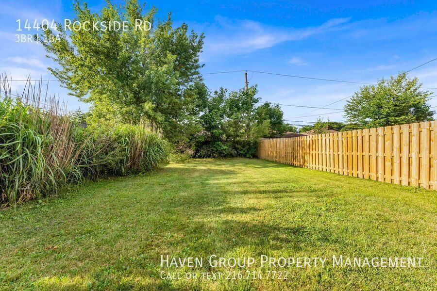 14404 Rockside Rd, Maple Heights, OH 44137- Spacious 3-bed 1-bath single-family home! property image