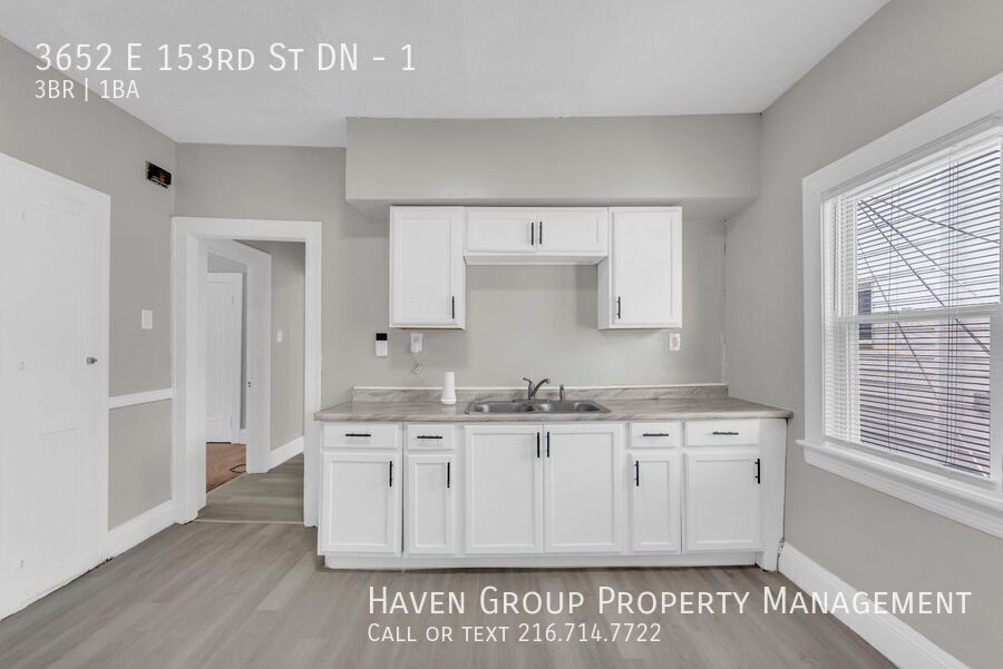 3652 E 153rd St | DN Unit, Cleveland, OH 44120- Spacious 3-bed 1-bath multi-family home! property image