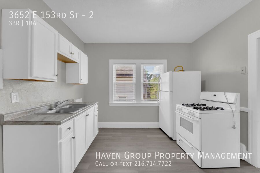3652 E 153rd St | Unit 2, Cleveland, OH 44120- Spacious 3-bed 1-bath multi-family home! property image