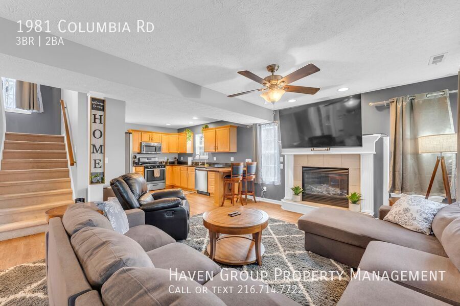 1981 Columbia Rd, Westlake, OH 44145- Spacious 3-bed 2-bath single-family home! Short-Term Rental property image