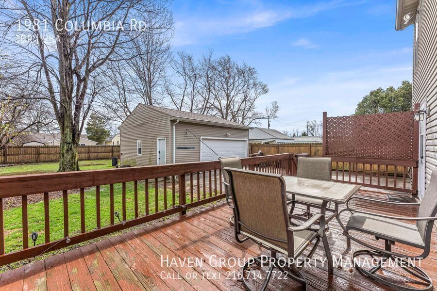 1981 Columbia Rd, Westlake, OH 44145- Spacious 3-bed 2-bath single-family home! Short-Term Rental property image