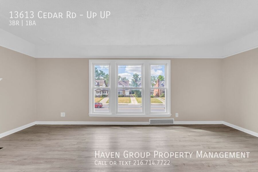 13613 Cedar Rd | UP, University Heights, OH 44118- Spacious 3-bed 1-bath multi-family home! property image