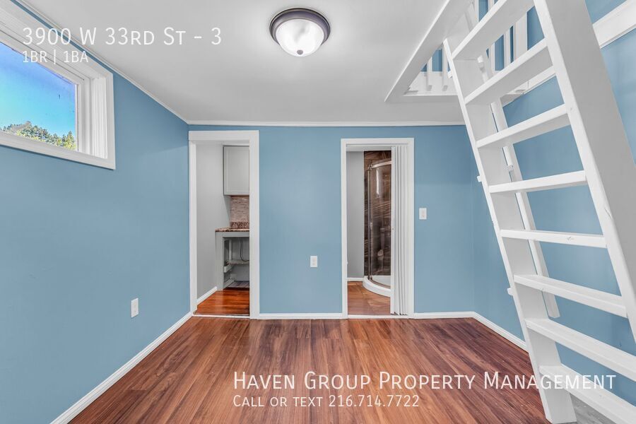 3900 W 33rd | Unit 3, Cleveland, OH 44109- Spacious 1-bed 1-bath multi-family home! property image