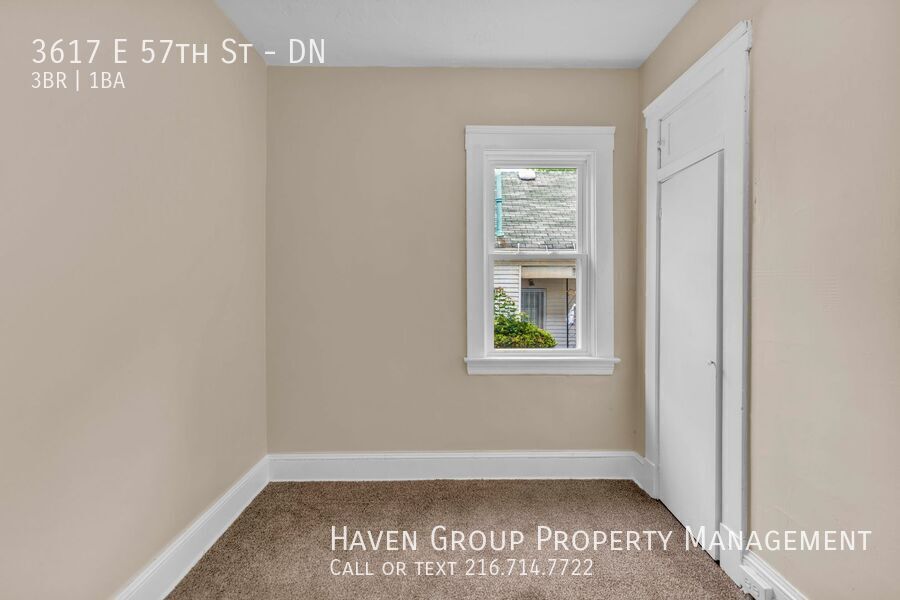 3617 E 57th St | DN, Cleveland, OH 44105 - Spacious 3-bed 1-bath multi-family home! Cash-only applicants; CMHA/Section 8 is not accepted. property image