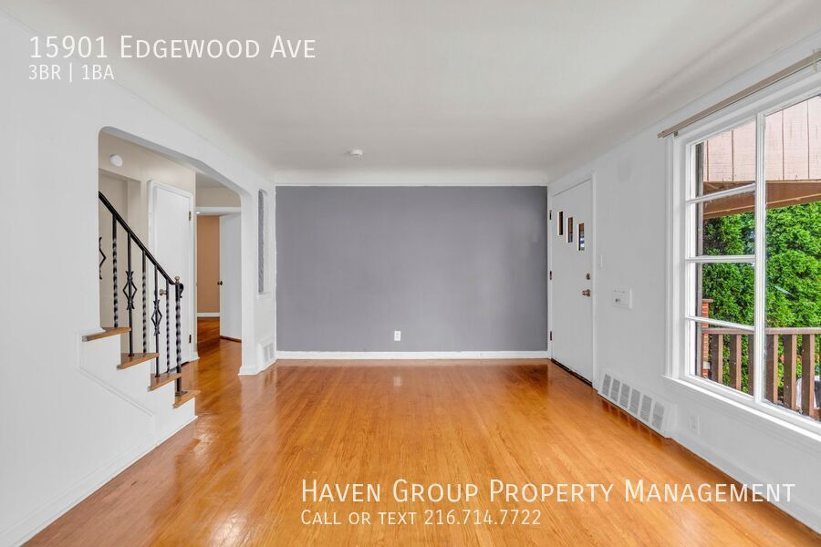 15901 Edgewood Ave, Maple Heights, OH 44137- Spacious 3-bed 1-bath single-family home!  property image