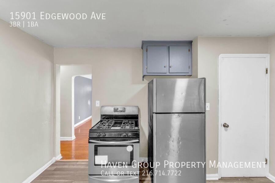 15901 Edgewood Ave, Maple Heights, OH 44137- Spacious 3-bed 1-bath single-family home!  property image