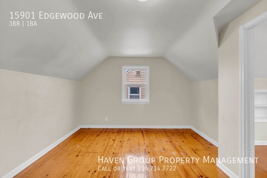 15901 Edgewood Ave, Maple Heights, OH 44137- Spacious 3-bed 1-bath single-family home!  property image