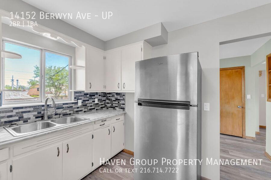14152 Berwyn Ave | UP, Cleveland, OH 44111 - Spacious 2-bed 1-bath multi-family home!  property image