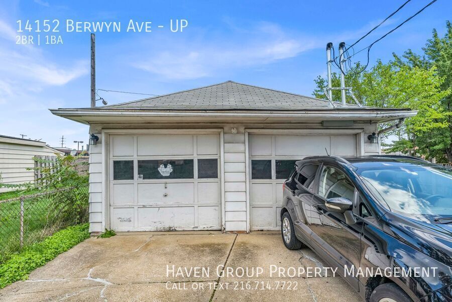 14152 Berwyn Ave | UP, Cleveland, OH 44111 - Spacious 2-bed 1-bath multi-family home!  property image