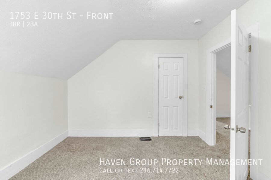 1753 E 30th St | Front, Lorain, OH 44055 - Spacious 3-bed 1.5-bath multi-family home! property image
