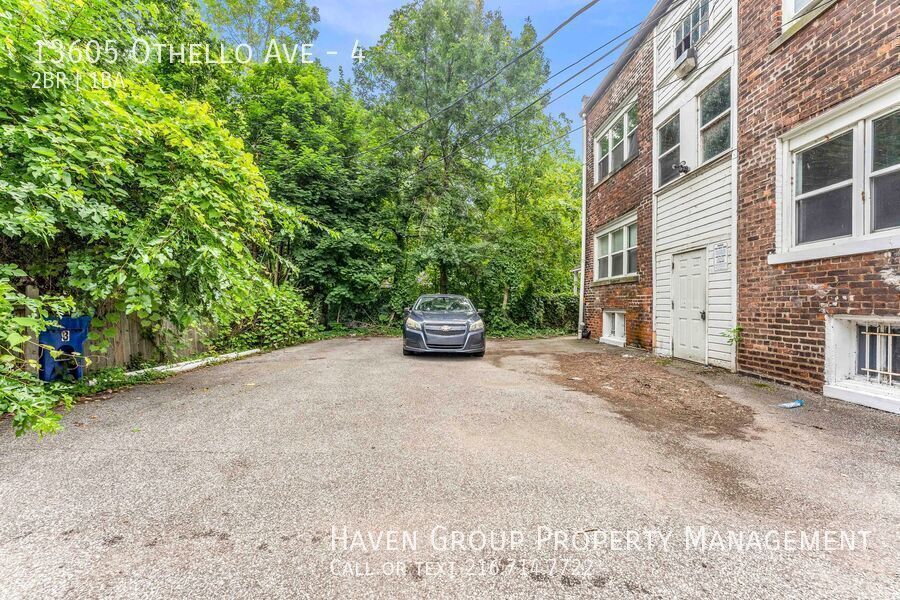 13605 Othello Ave | Apt 4, Cleveland, OH 44110 - Spacious 2-bed 1-bath multi-family home! property image