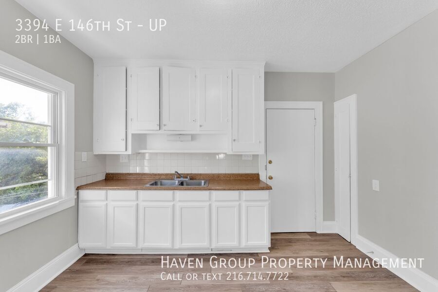 3394 E 146th St | UP, Cleveland, OH 44120 - Spacious 2-bed 1-bath multi-family home! property image