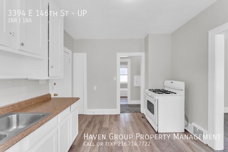 3394 E 146th St | UP, Cleveland, OH 44120 - Spacious 2-bed 1-bath multi-family home! property image
