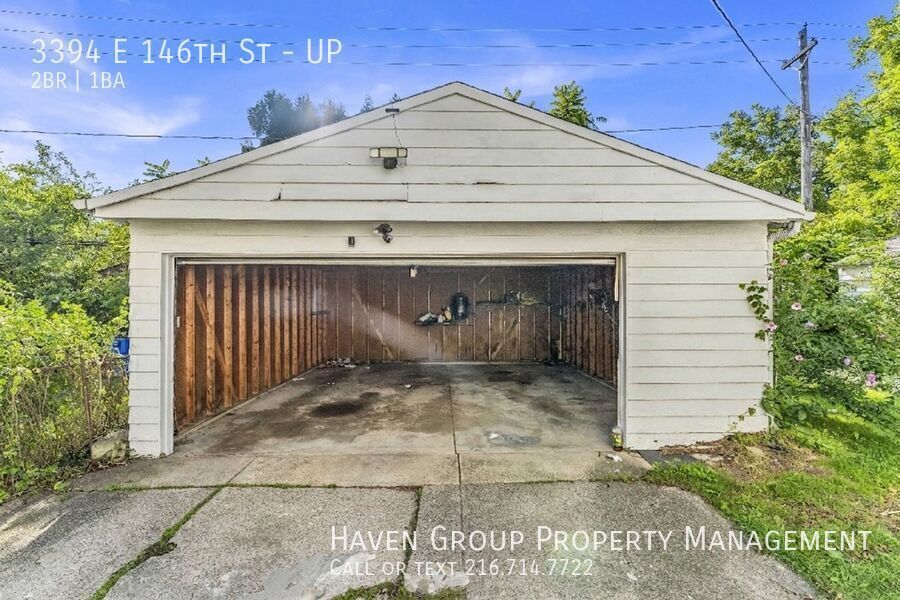 3394 E 146th St | UP, Cleveland, OH 44120 - Spacious 2-bed 1-bath multi-family home! property image
