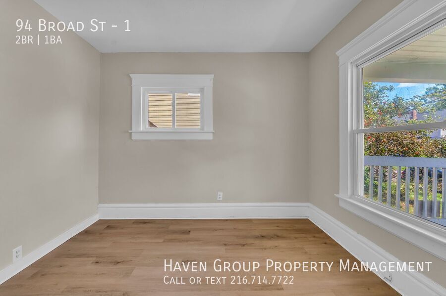 94 Broad St | Unit 1, Akron, OH 44305 - Spacious 2-bed 1-bath multi-family home! property image