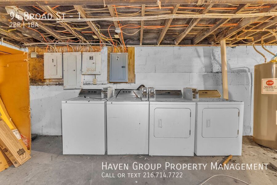 94 Broad St | Unit 1, Akron, OH 44305 - Spacious 2-bed 1-bath multi-family home! property image