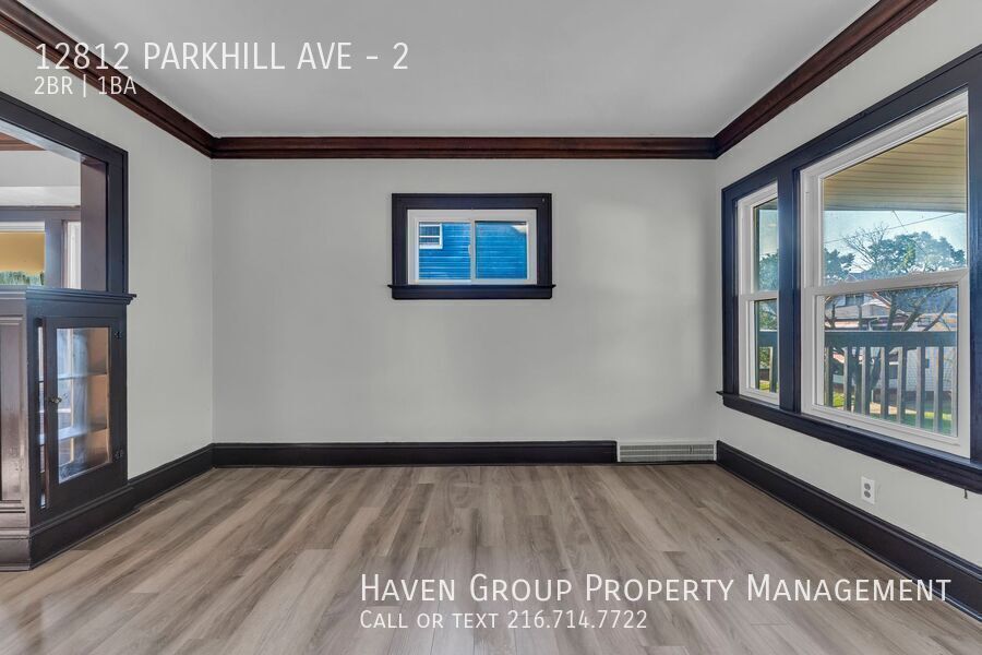 12812 Parkhill Ave | UP, Cleveland, OH 44120 - Spacious 2-bed 1-bath multi-family home! property image