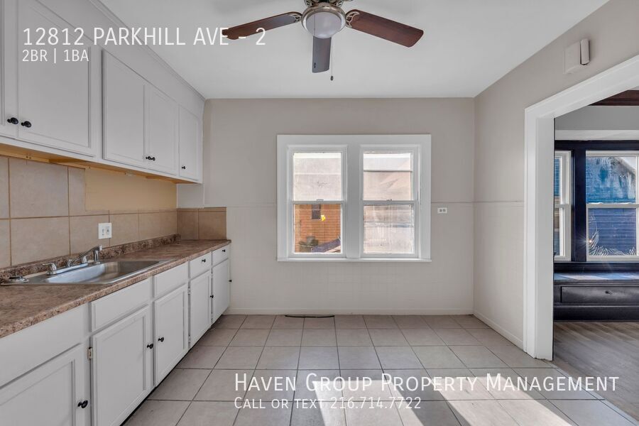 12812 Parkhill Ave | UP, Cleveland, OH 44120 - Spacious 2-bed 1-bath multi-family home! property image