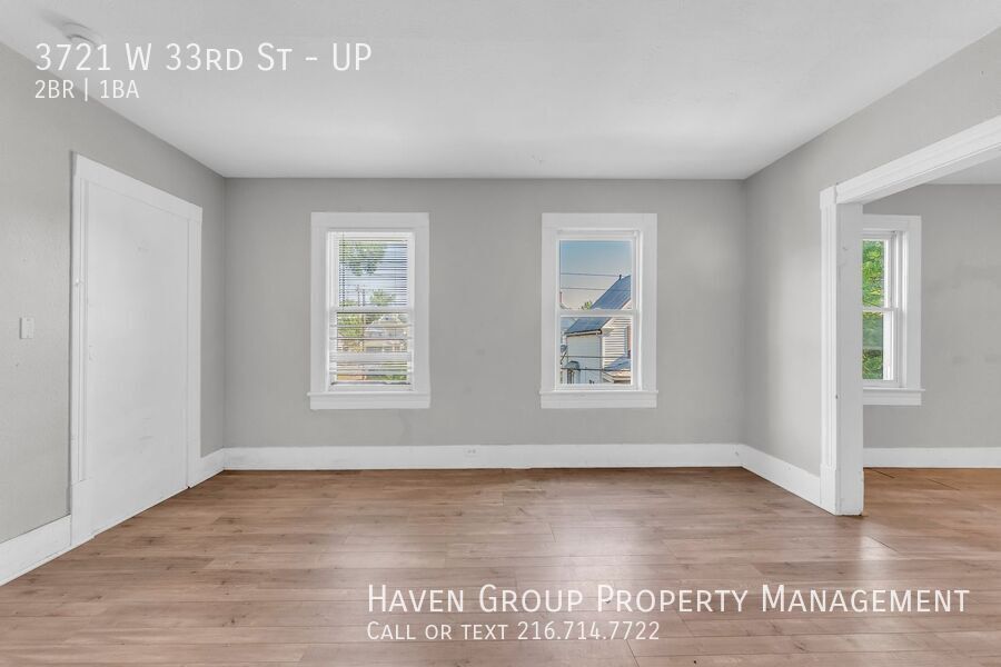 3721 W 33rd St | UP, Cleveland, OH 44109 - Spacious 2-bed 1-bath multi-family home! property image