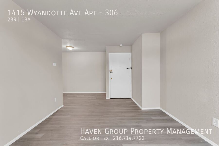 1415 Wyandotte Ave | Unit 306, Lakewood, OH 44107 - Spacious 2-bed 1-bath apartment! property image