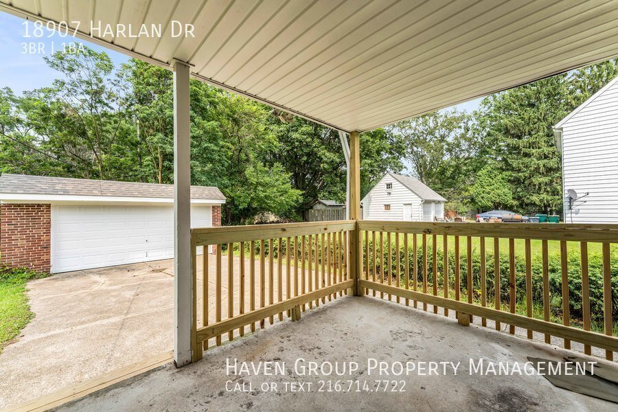 18907 Harlan Dr, Maple Heights, OH 44137- Spacious 3-bed 1-bath single-family home!  property image