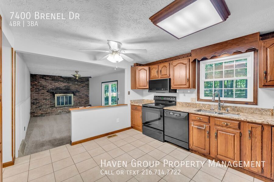 7400 Brenel Dr, Concord Township, OH 44060- Spacious 4-bed 2.5-bath single-family home!  property image