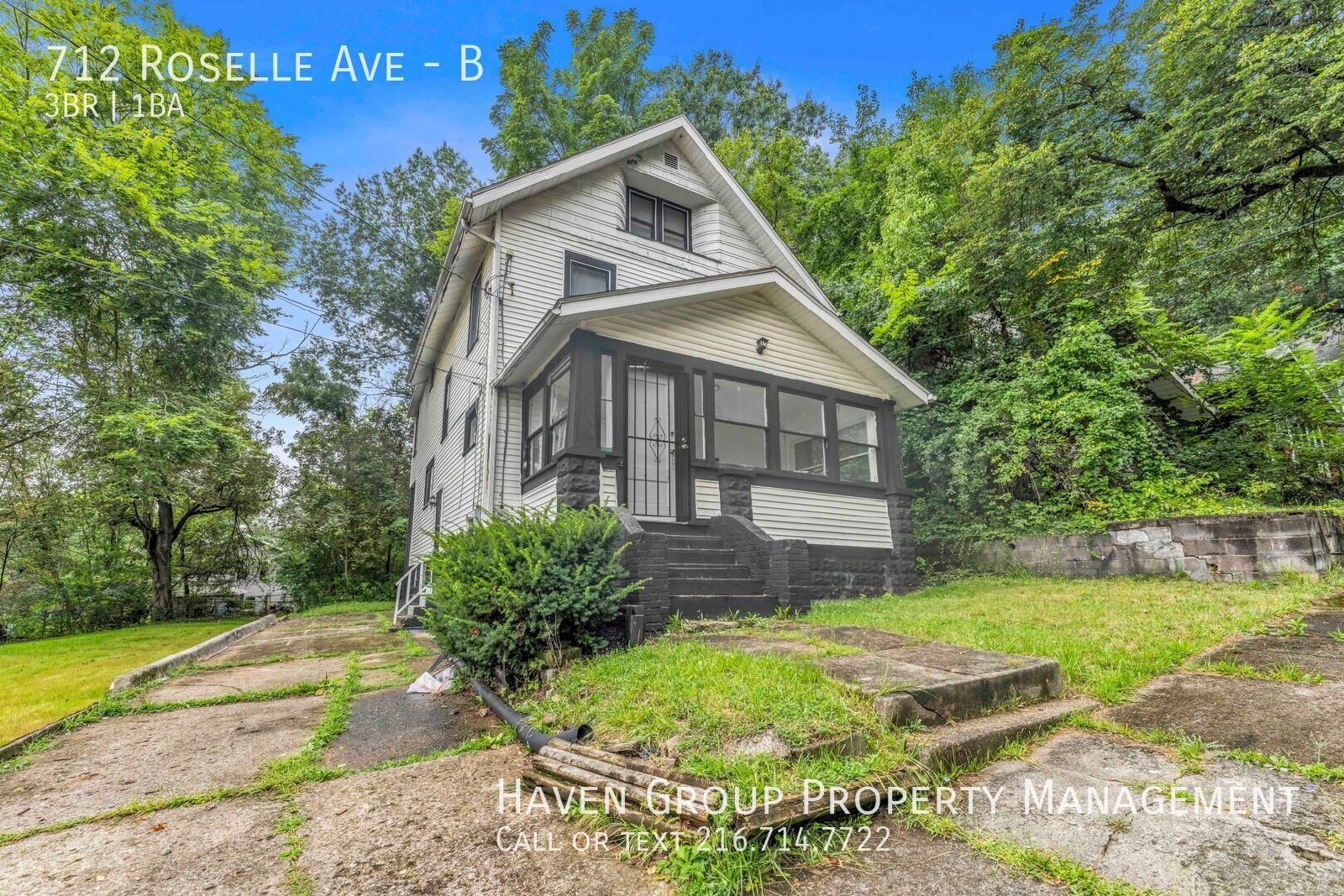 712 Roselle Ave | Unit B, Akron, OH 44307 - Spacious 3-bed 1-bath multi-family home! property image
