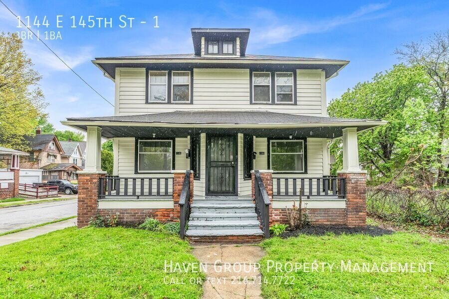 1144 E 145th St Cleveland, Ohio, 44110 - Spacious 3-bed 1-bath multi-family home! property image
