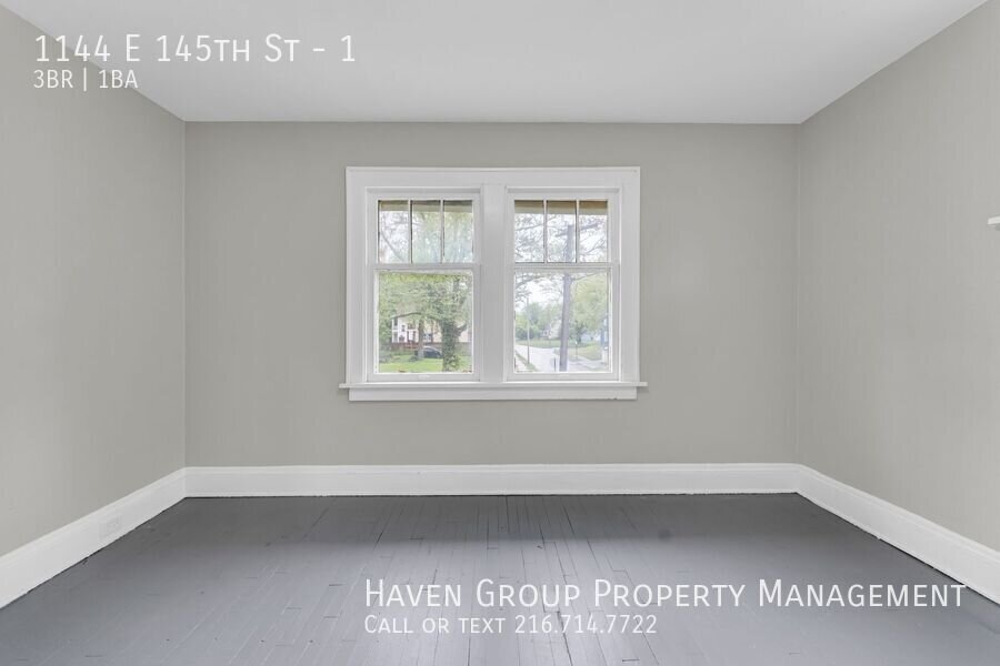 1144 E 145th St Cleveland, Ohio, 44110 - Spacious 3-bed 1-bath multi-family home! property image