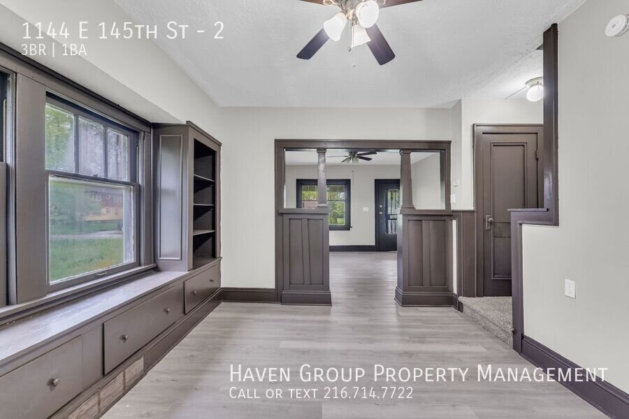 1146 E 145th St Cleveland, Ohio, 44110 - Spacious 3-bed 1-bath multi-family home! property image