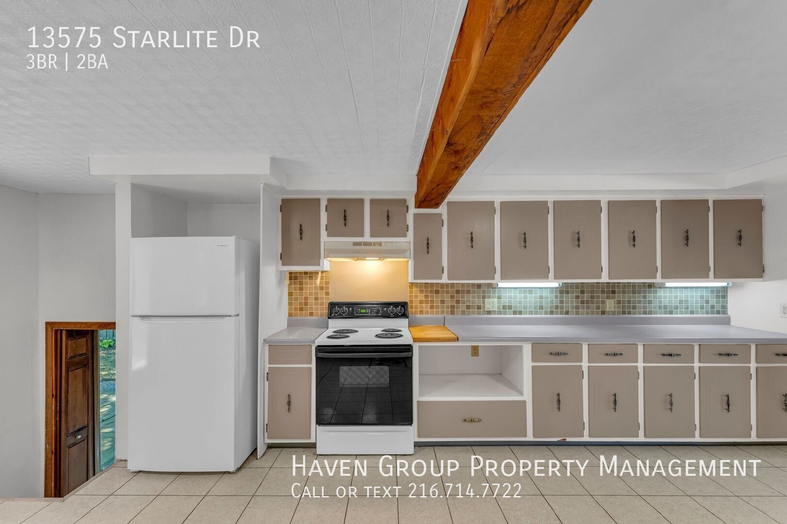 13575 Starlite Dr, Brookpark, OH 44142 - Spacious 3-bed 1.5-bath single-family home!  property image