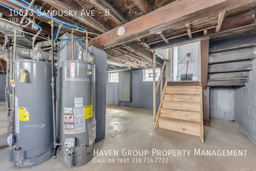Now Leasing: 10613 Sandusky Ave, Unit B, Cleveland, OH 44105 | 3BR/2BA with Private Loft Suite & 2-Car Garage. property image