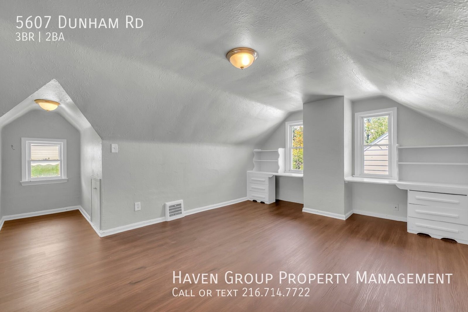 5607 Dunham Rd, Maple Heights, OH 44137 - Spacious 3-bed 2-bath single-family home!  property image