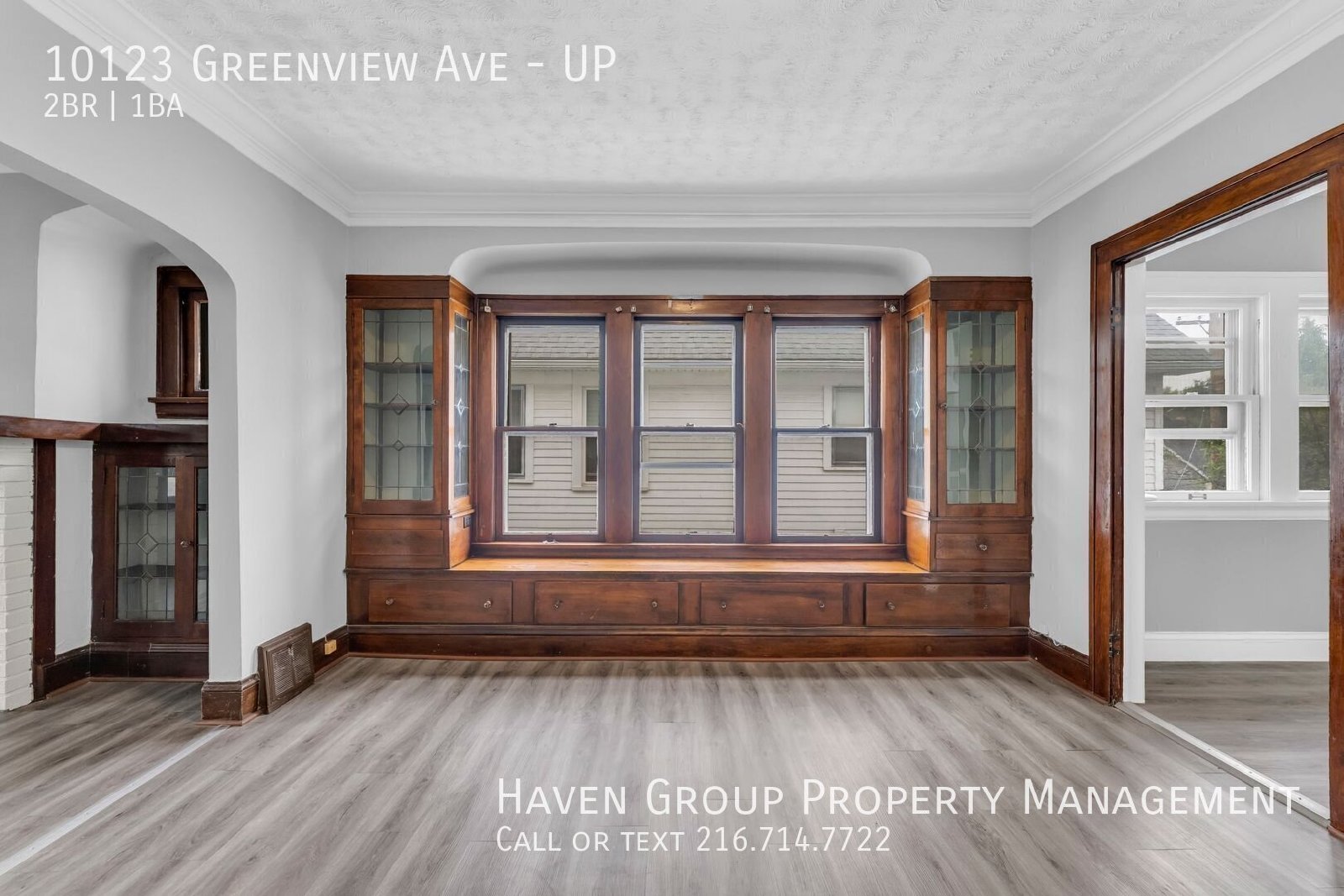 10123 Greenview Ave | UP, Garfield Heights, OH 44125 - Spacious 2-bed 1-bath multi-family home! property image