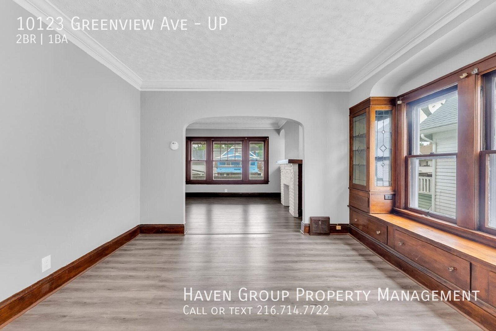 10123 Greenview Ave | UP, Garfield Heights, OH 44125 - Spacious 2-bed 1-bath multi-family home! property image