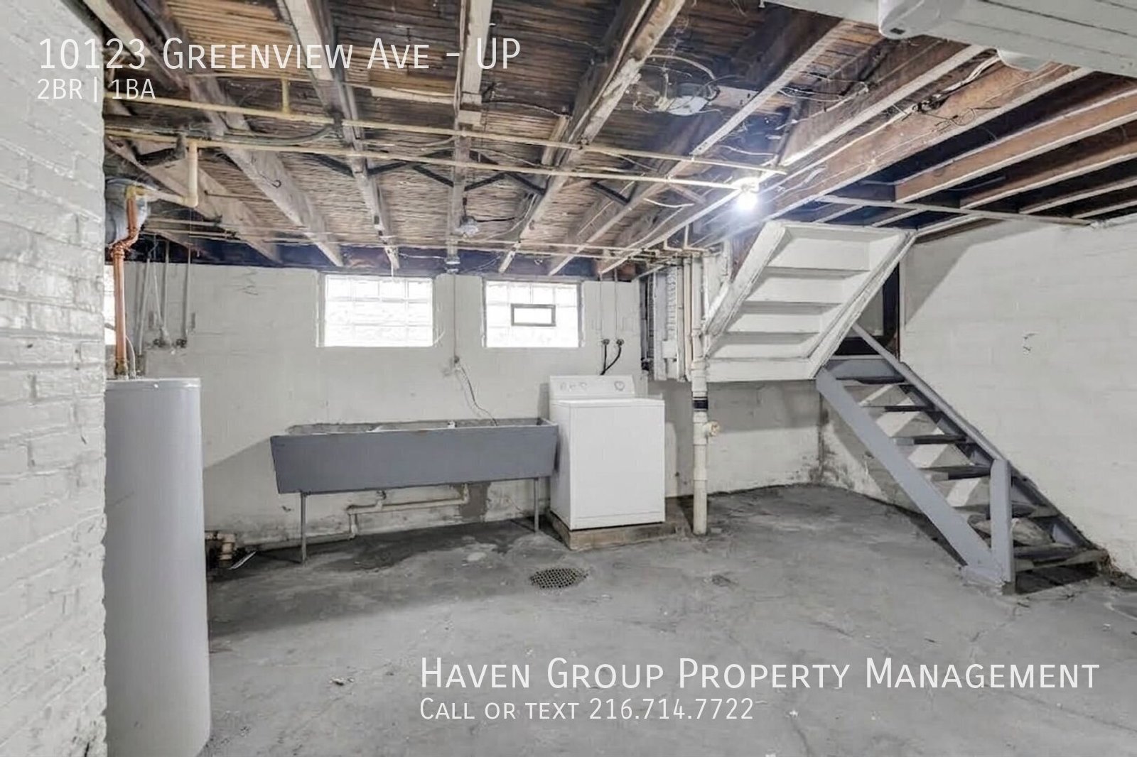 10123 Greenview Ave | UP, Garfield Heights, OH 44125 - Spacious 2-bed 1-bath multi-family home! property image