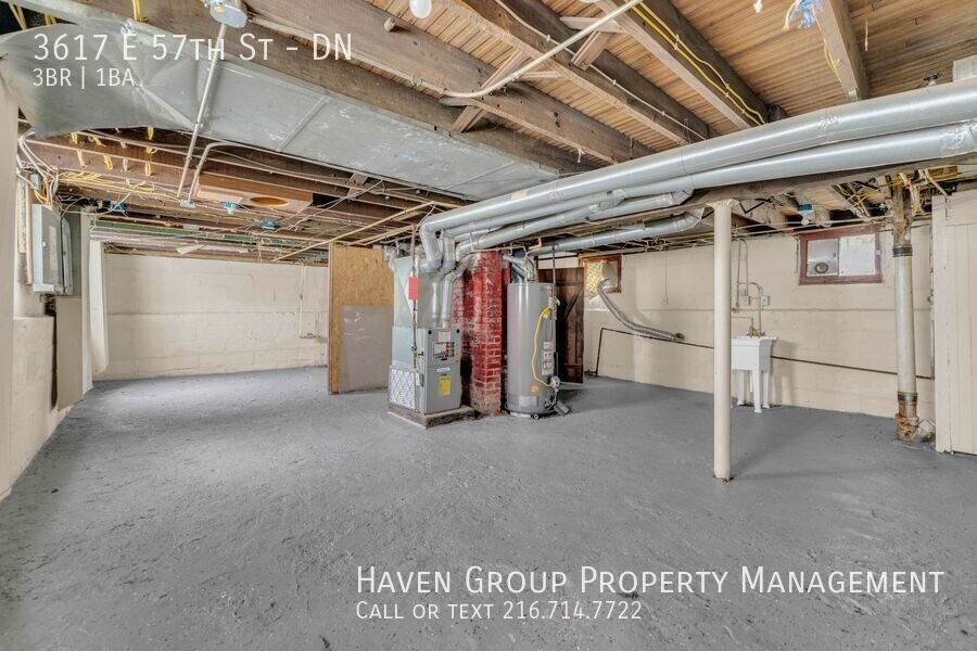 3617 E 57th St | DN, Cleveland, OH 44105 - Spacious 3-bed 1-bath multi-family home!  property image