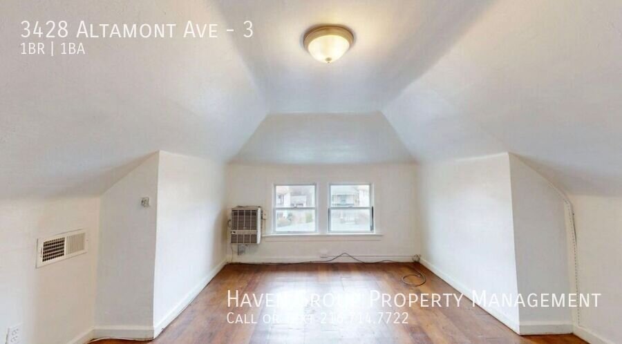 3428 Altamont Ave | Unit 3, Cleveland Heights, OH 44118 - Spacious 1-bed 1-bath multi-family home! property image