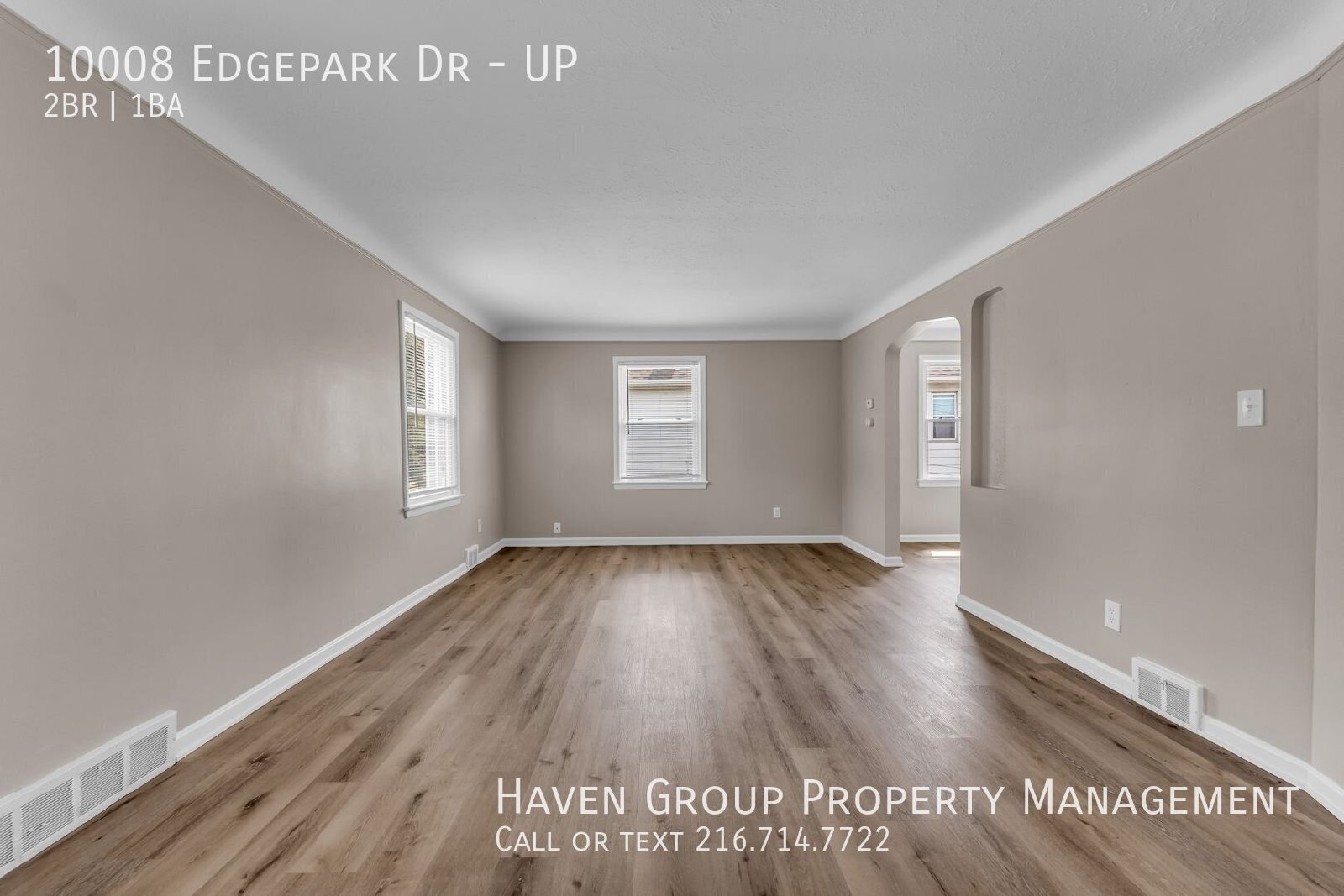 10008 Edgepark Dr | UP, Garfield Heights, OH 44125 - Spacious 2-bed 1-bath multi-family home! property image