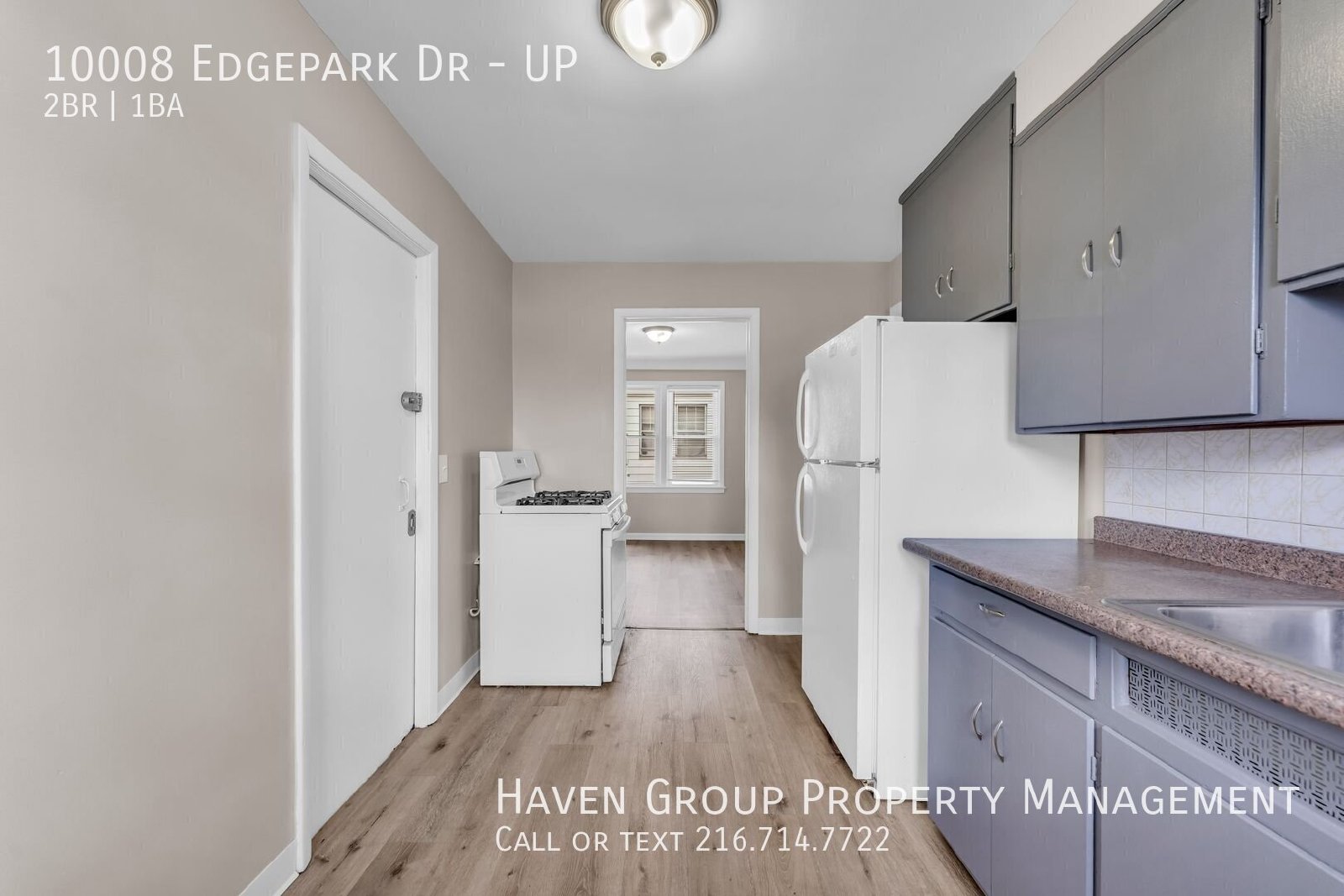 10008 Edgepark Dr | UP, Garfield Heights, OH 44125 - Spacious 2-bed 1-bath multi-family home! property image